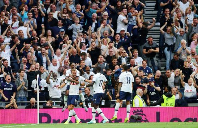 巴伊亚前锋拉唐或加盟申花海港，中国球队提出报价（巴伊亚前锋拉唐有望加盟申花或海港，中超俱乐部已出价）