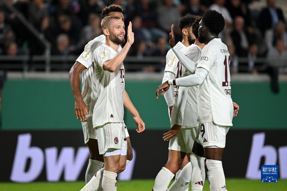 欧冠战报：布兰特双响，海于格破门，多特2-2博德闪耀