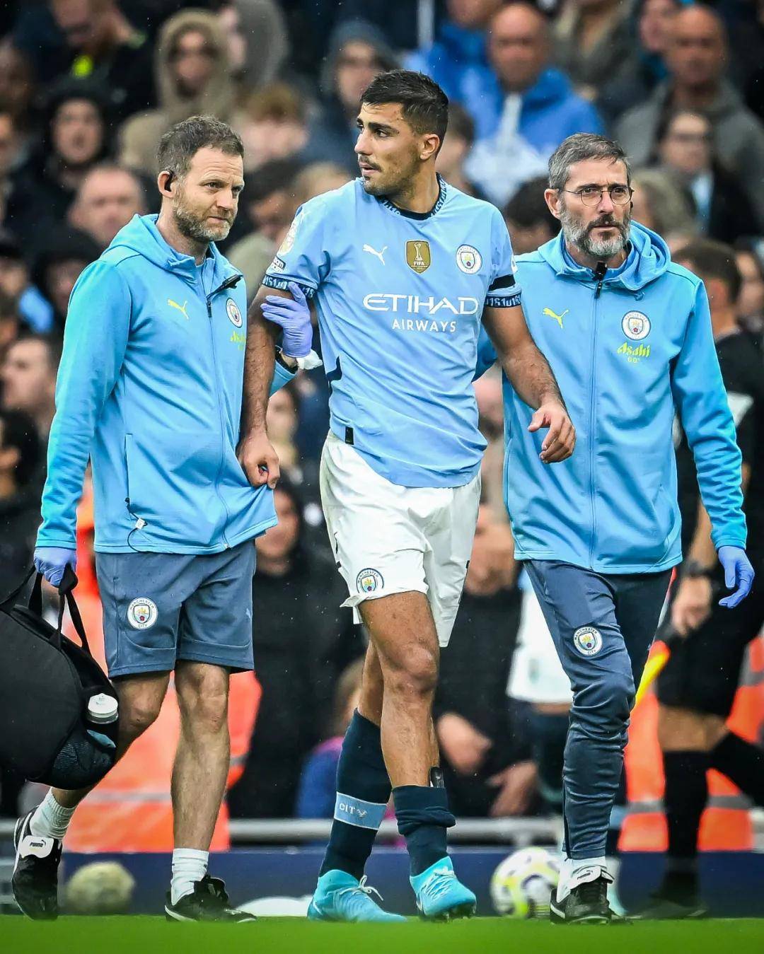 迈阿密国际本赛季常规赛+季后赛打进98球，创美职联历史纪录