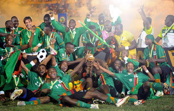 助攻双响，阿尔瓦雷斯本赛季8场比赛已直接参与9球（连送两助攻！阿尔瓦雷斯本季8战已造9球）