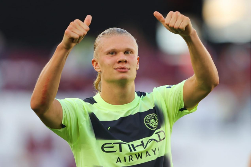 半场：亚特兰大0-1萨索洛，皮纳蒙蒂造点，贝拉尔迪点射