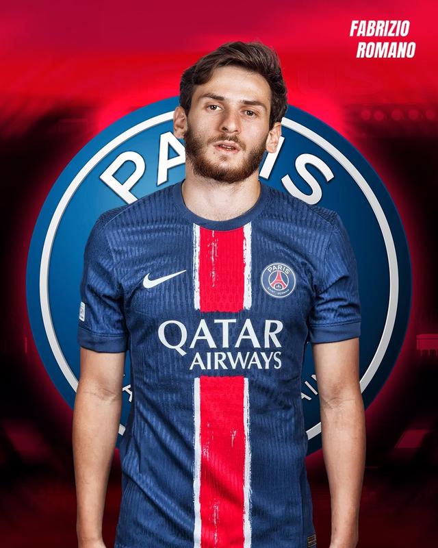 前裁判：布鲁日球员确实对什琴斯尼犯规了，但后者也存在失误（前裁判解读：布鲁日球员犯规属实，什琴斯尼也有失误）