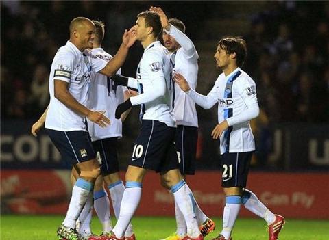 永远的黑豹，葡萄牙队正式发布致敬传奇尤西比奥的特别款球衣